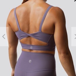 Born primitive sports bra